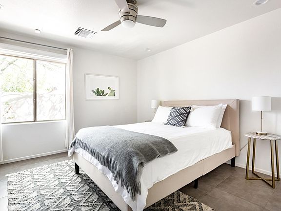 5th image of 52570 Avenida Juarez