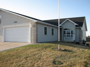 6508 Wellington Dr, Rapid City, SD 57702