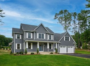 230 Hendrick St, Easthampton, MA 01027