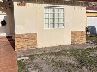 17911 SW 143rd Ct, Miami, FL 33177