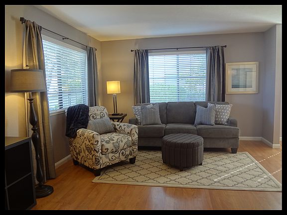 3rd image of 5376 Colony Green Dr