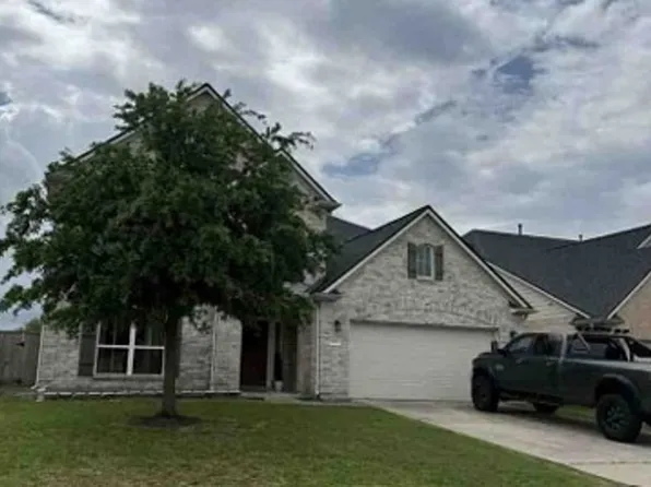 9932 Cassowary Dr, Conroe, TX 77385