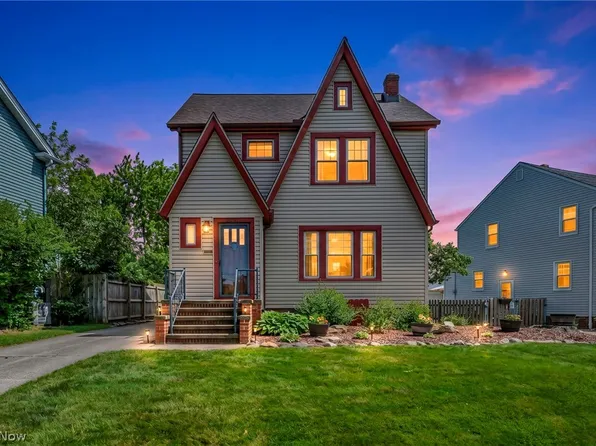6193 N Canterbury Rd, Parma, OH 44129