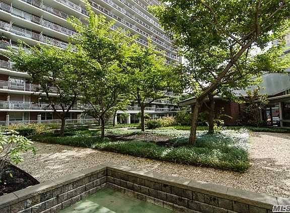 4th image of 61-25 97th St APT 11P