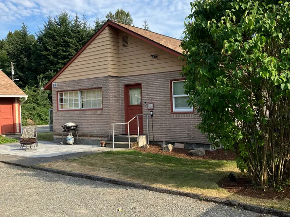 5801 4th St E, Tacoma, WA 98424