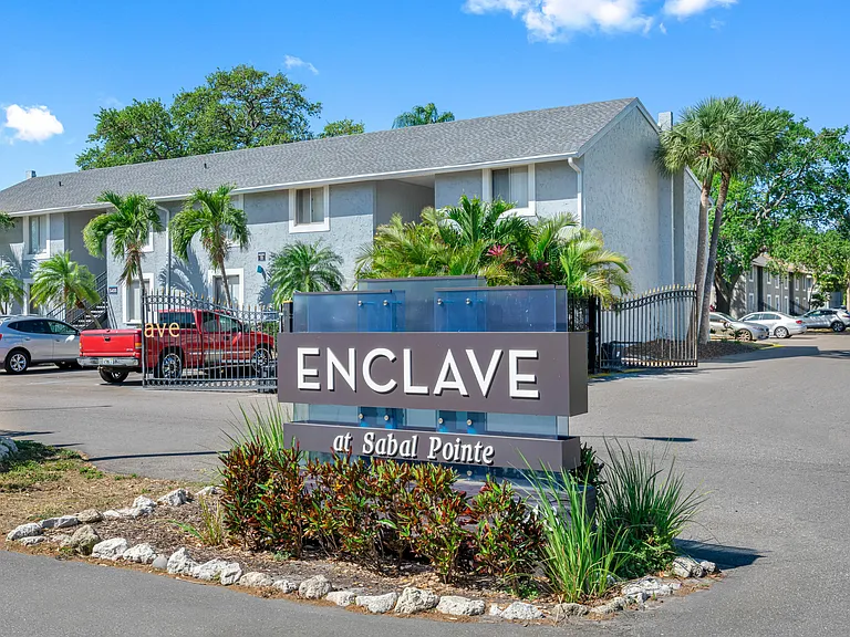 Enclave at Sabal Pointe Apartments — Photo 38