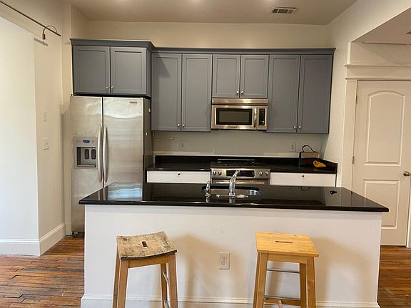 Kitchen main floor