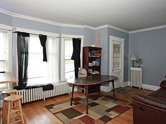 5th image of 2840 N Frederick Ave #2842