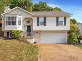 6404 Flagstone Ct, Imperial, MO 63052