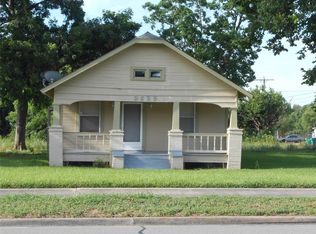 2625 Texas Ave, La Marque, TX 77568