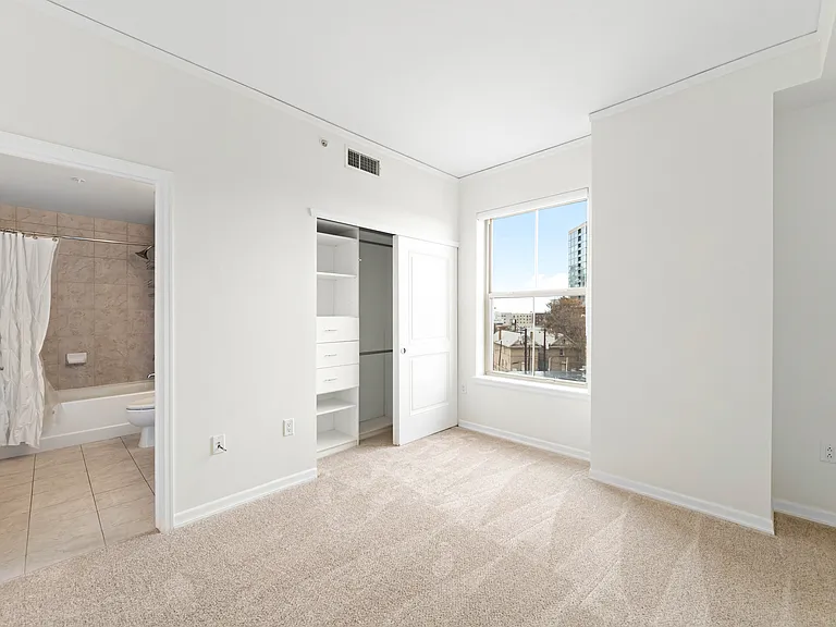 1975 N Grant St #408 — Photo 17