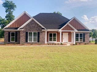 192 Thistledown Dr, Leesburg, GA 31763