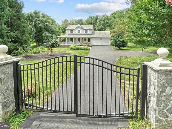 5th image of 3492 Pleasant Grove Dr