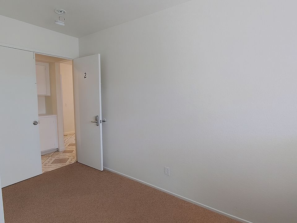 1st image of 14570 Stonecreek Dr #2