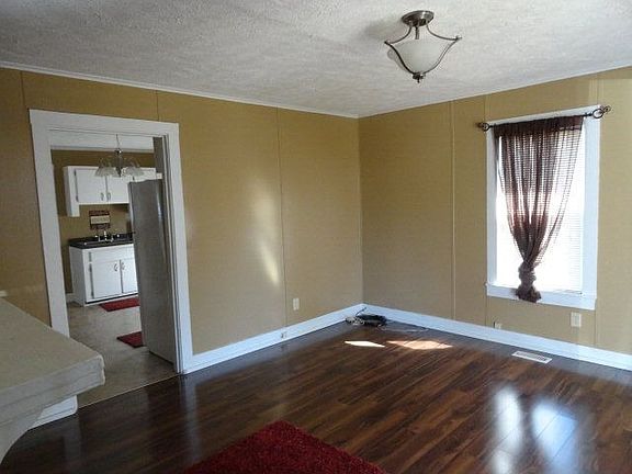2nd image of 311 Weldon Ave