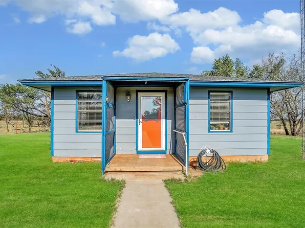 11848 N 2170th Rd, Dill City, OK 73641