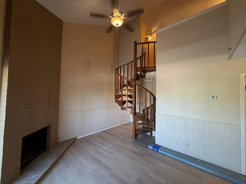 1st image of 2500 Burleson Rd APT 221