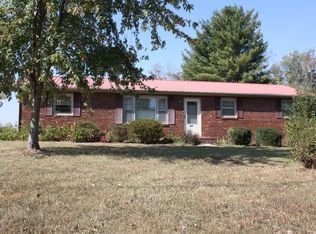 457 Cascade Ave, McMinnville, TN 37110
