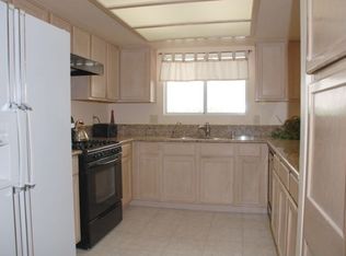 9520 Amber Valley Ln, Las Vegas, NV 89134