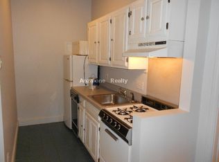 22 Hull St APT 1, Boston, MA 02113