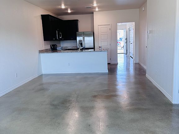 4th image of 1202 Concord Dr