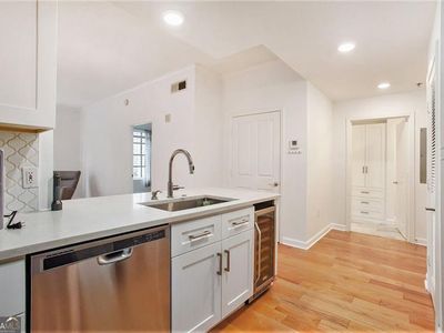 1101 Juniper St NE APT 919, Atlanta, GA, 30309