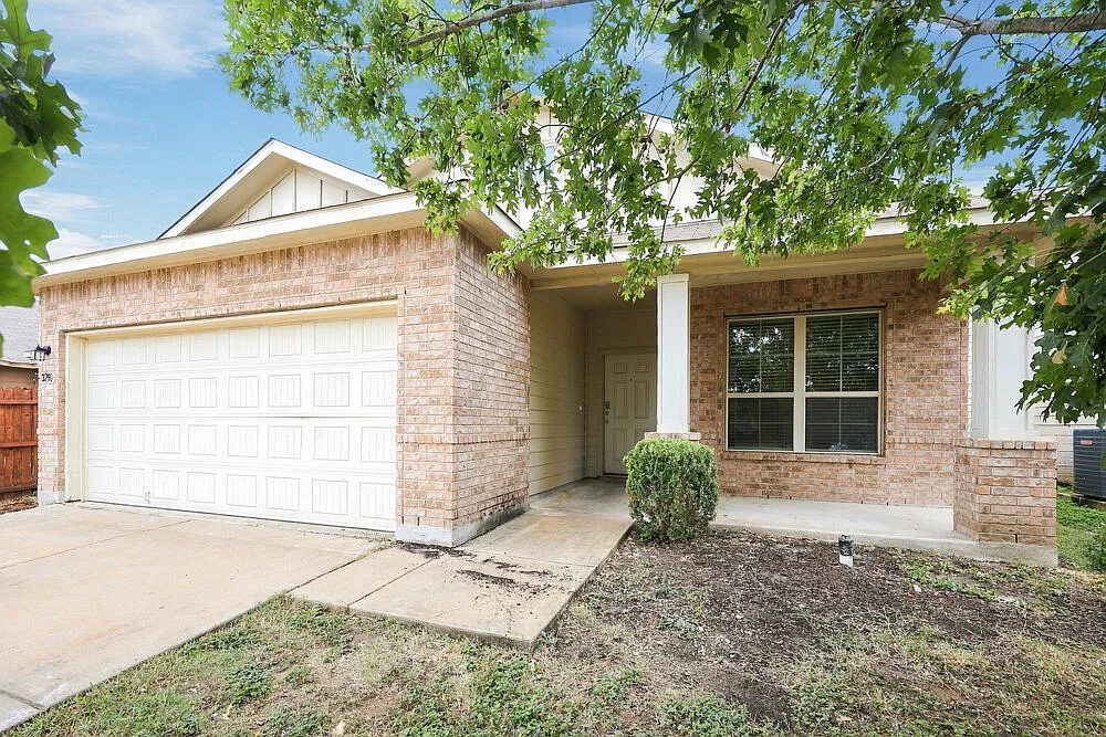 3 bed, 2.0 bath, 1553 sqft, $1,625 — Photo 3