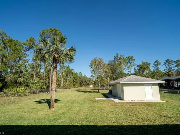 2421 22nd AVE NE, NAPLES, FL 34120