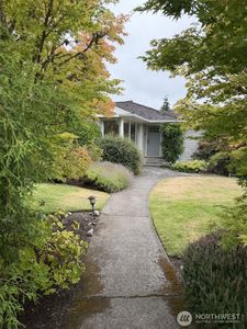 2652 37th Avenue W, Seattle, WA, 98199