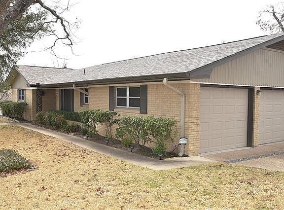 5th image of 1001 Salem Ln