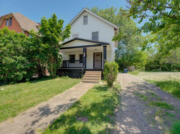 3241 E 116th St #1