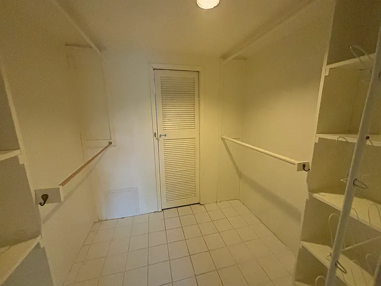 22 N Voluntario St #D — Photo 5