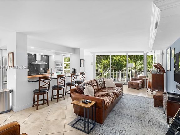 5th image of 2000 Towerside Ter APT 311