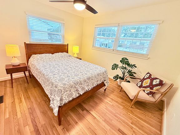5th image of 3512 Gamage Dr