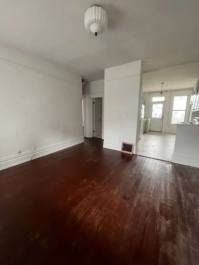 716 W Quartz — Photo 3
