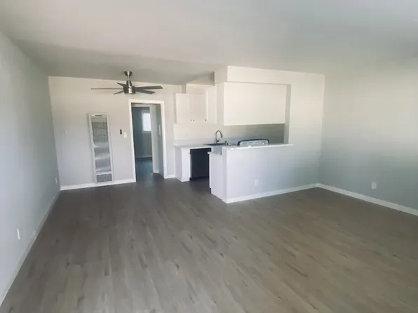 18606 Burbank Blvd APT 7, Tarzana, CA 91356