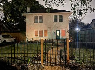 4322 Polk St, Houston, TX 77023