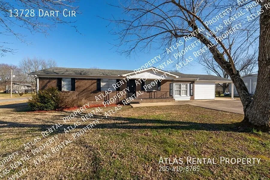 Move in Promo: $250 off First Month's Rent Modern 4 Bedroom Home in Athens Move-In Ready! — Photo 1
