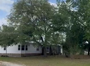 5325 Pioneer 23rd St, Clewiston, FL 33440