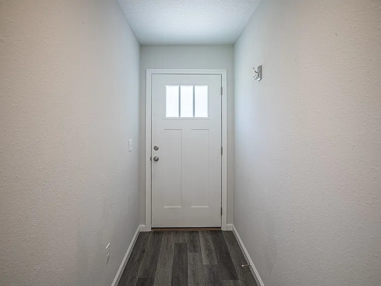 14410 Gossett St — Photo 5