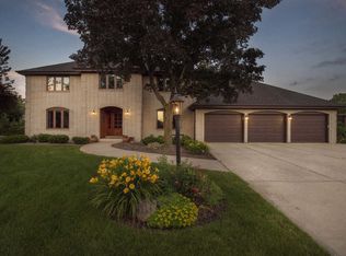 6N257 Robert Ct, Medinah, IL