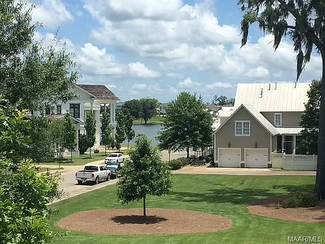 99 Chapel Hill St — Photo 8