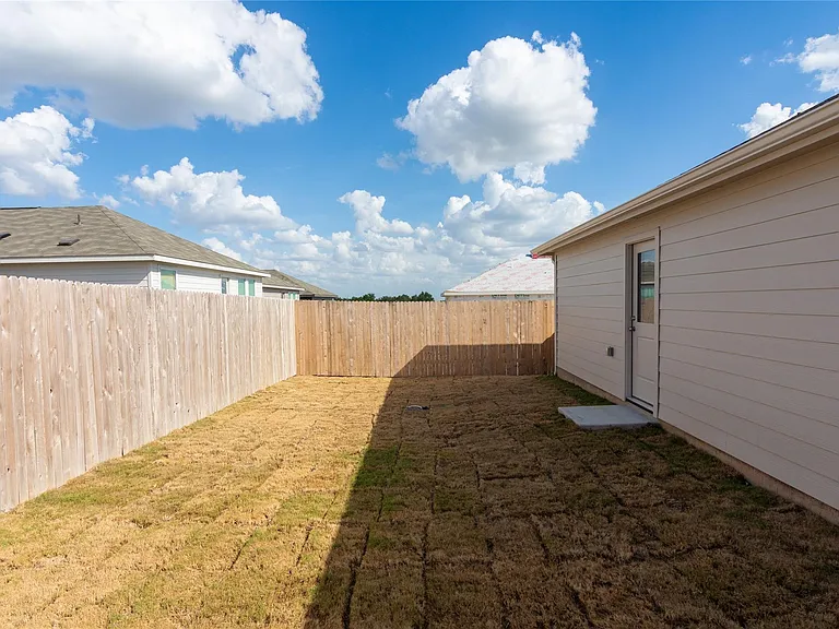 153 Starpacker Ln — Photo 3