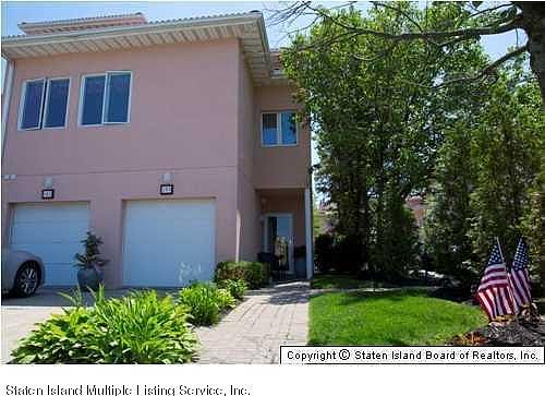 1st image of 155 Tennyson Dr