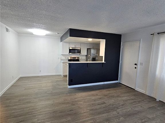 5th image of 601 Cabrillo Cir Unit 211