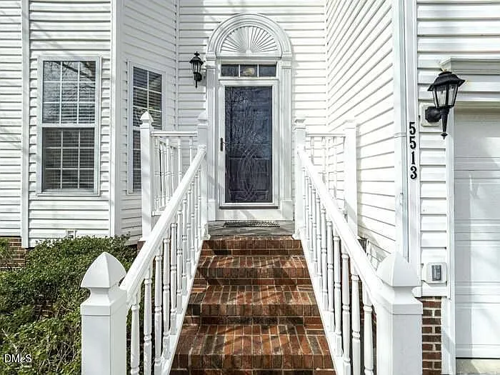 Building Photo - 5513 Glencree Ct