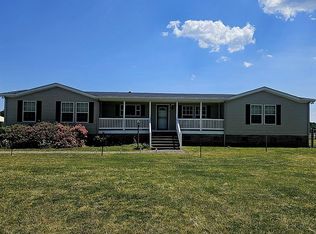535 Whitehat Rd, Hertford, NC 27944