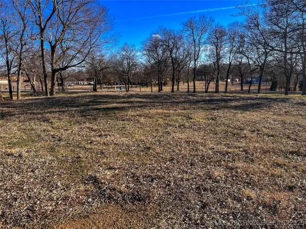 4000 West Rd, Skiatook, OK 74070