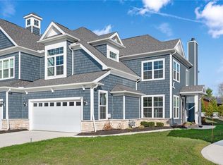 505 Port Side Dr, Avon Lake, OH 44012