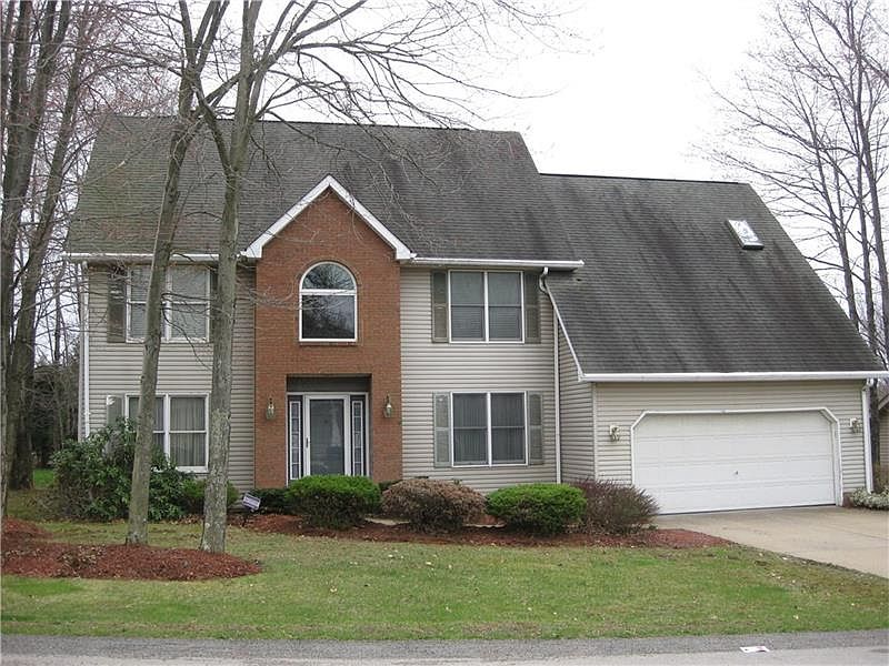 1st image of 108 Ann Cir